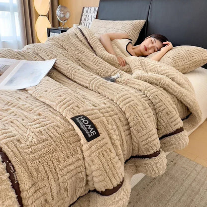Soft Fleece Autumn/Winter Blanket for Bed and Sofa