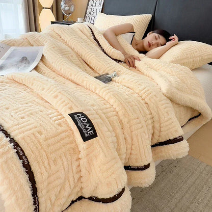 Soft Fleece Autumn/Winter Blanket for Bed and Sofa