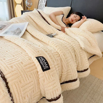 Soft Fleece Autumn/Winter Blanket for Bed and Sofa