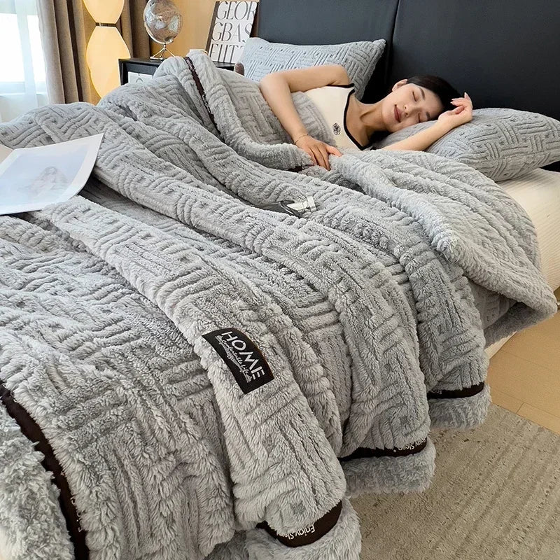 Soft Fleece Autumn/Winter Blanket for Bed and Sofa